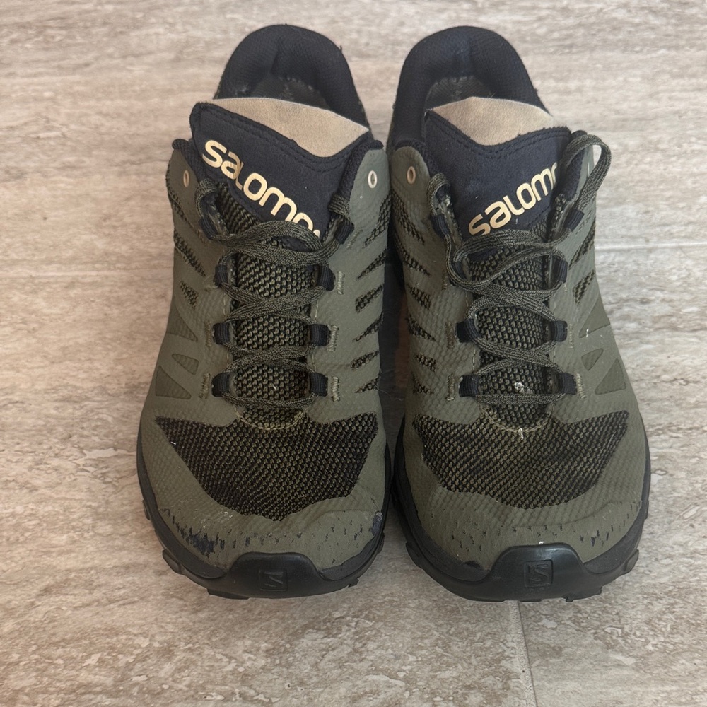 Salomon Men's Olive and Black Athletic Shoes